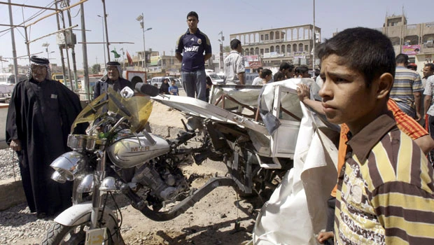 Iraqi militants warn political parties