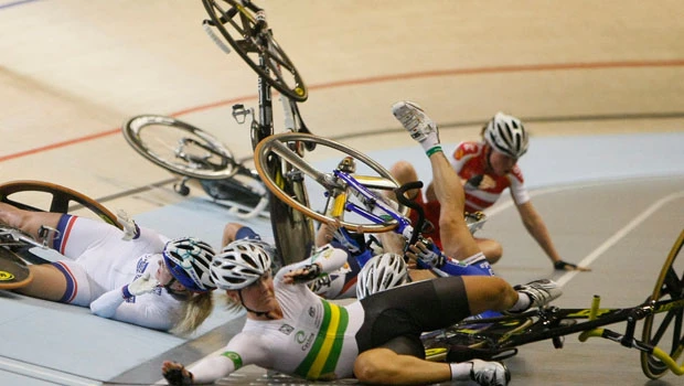 France wins dramatic scratch final at track worlds