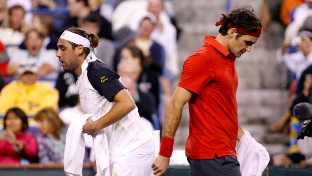 Baghdatis shows door to Federer at Indian Wells
