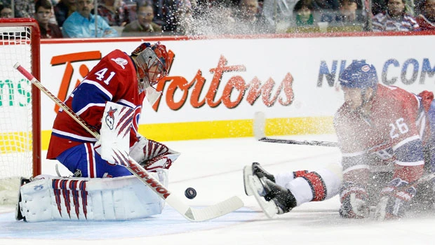 Red Wings beat Penguins to improve playoff position