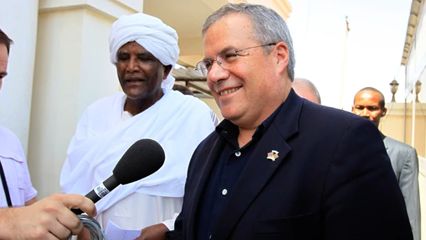 Sudan says election to start on time