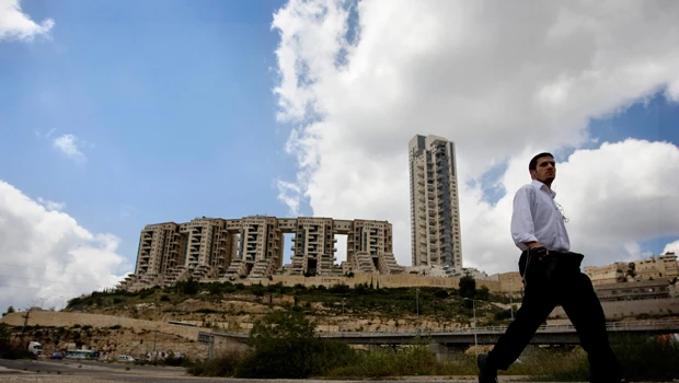Israel corruption trial for ex-PM suspended