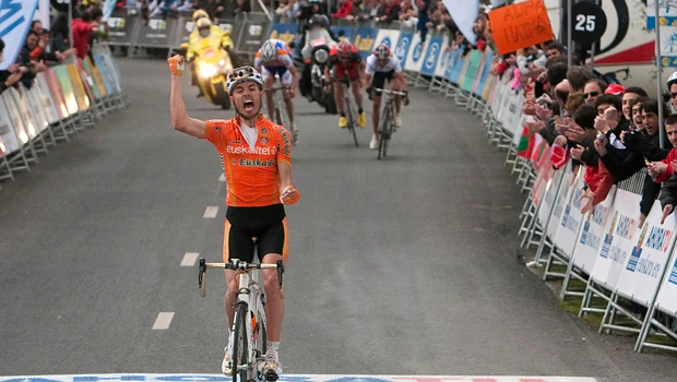 Sanchez gives home team much-needed win in Basque race