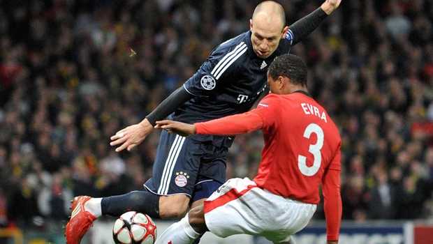 Bayern through as Rooney upstaged by Robben