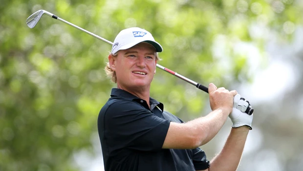 Two champs tee off Masters, focus still on Woods
