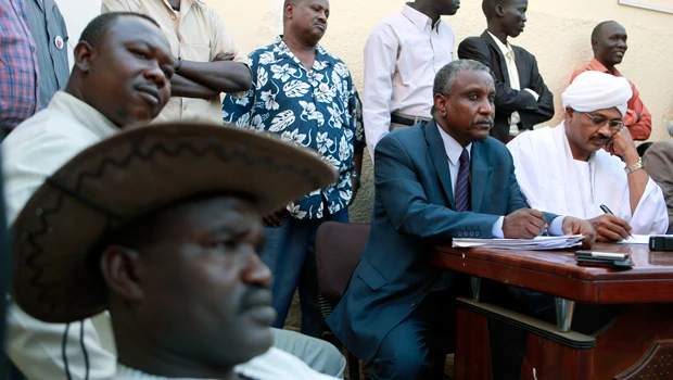 Sudan extends voting for two days after delays