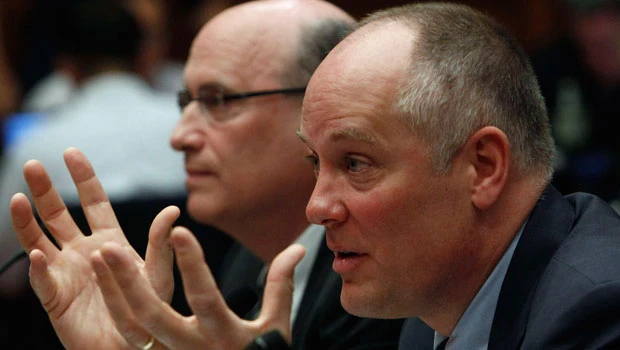 Ex-Fannie CEO faults business model