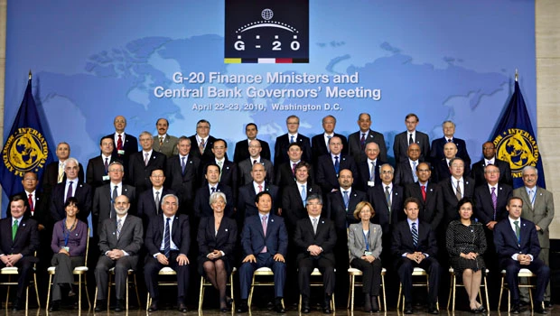 Greece debt crisis overshadows G20 talks