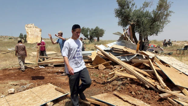 Israeli forces demolish 'Obama's Shack'