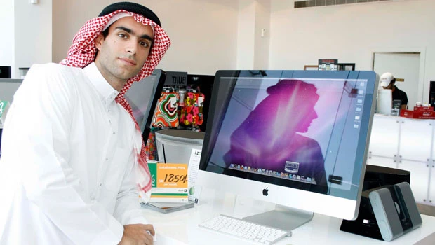 Apple shines at i.zone