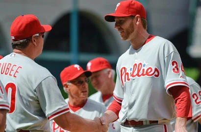 Halladay to fore as Phillies sweep Astros