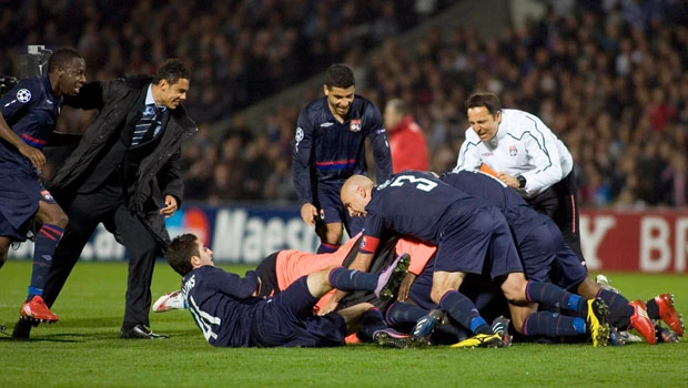 Lyon reaches Champions League semis for 1st time