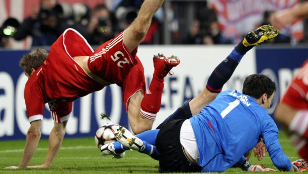 Lyon banks on its home form in Champions League