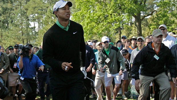 Woods looks better than ever in return at Masters