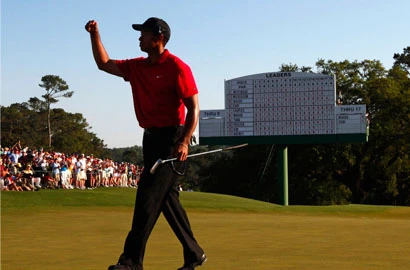 A solid return, an uncertain future for Woods