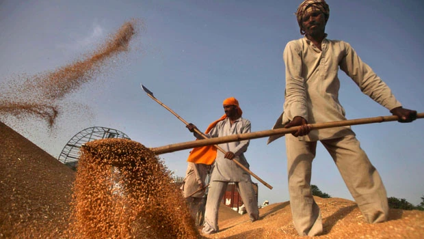 100 million more Indians now living in poverty