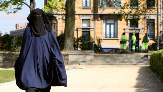 Belgium's lower house vote to ban burqa-type dress in public