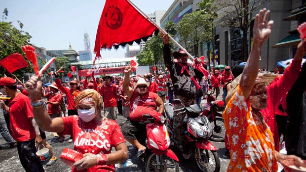 Thai protesters vow more rallies unless PM resigns