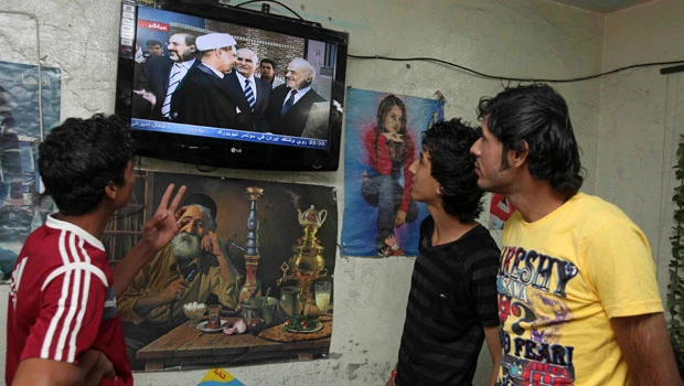 Iraq's Shiites unite to try to form new government