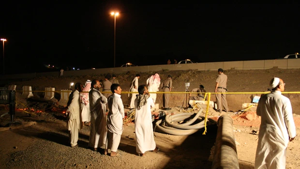 Madinah trench collapse kills six