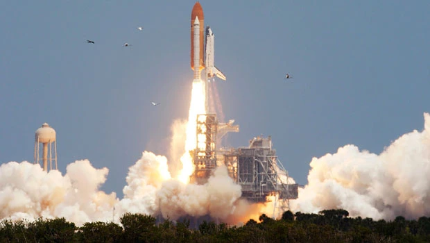 Space shuttle Atlantis soars on final voyage