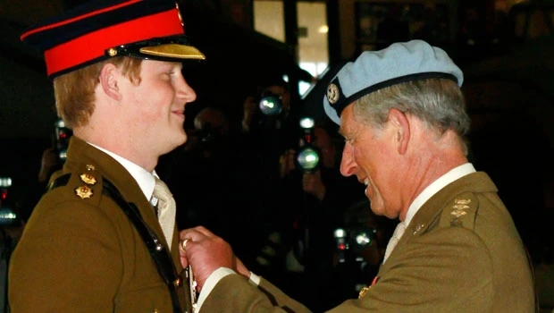 Prince Harry to fly Apache attack helicopters
