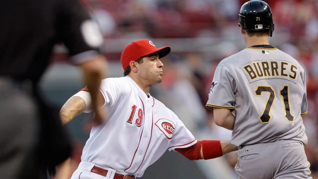 Harang leads Reds past Pirates 7-5