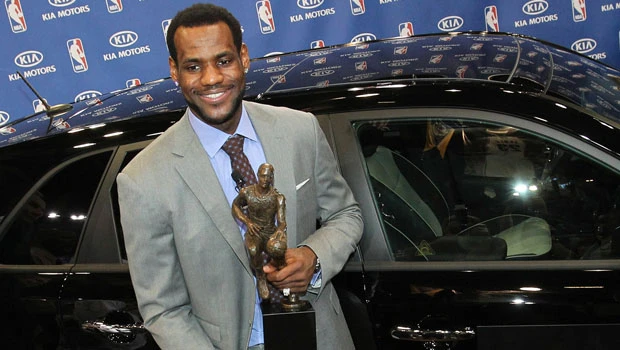 LeBron James wins MVP award in landslide vote