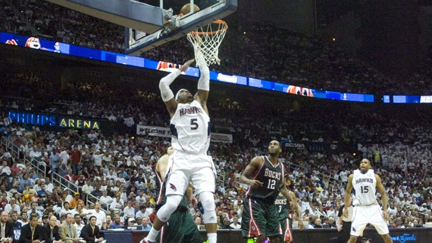 Hawks complete series win against Bucks