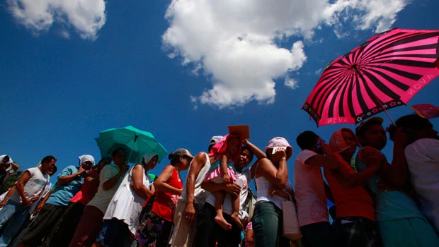 Violence, computer glitches mar Philippine elections