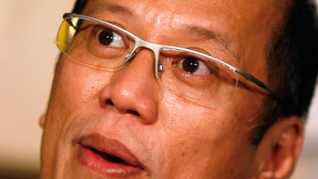Aquino unfazed by Philippine poll fraud allegations
