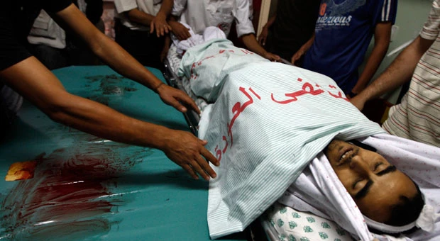 Israeli airstrike kills Gaza fighter