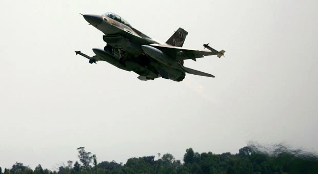 Israeli military aircraft barred from Turk airspace