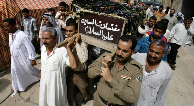 US, Iraqi forces kill 2 in raid south of Baghdad