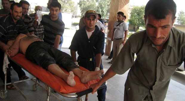 27 killed, including translator, in Iraq