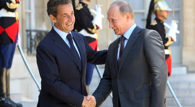 Moscow gets tough with Tehran