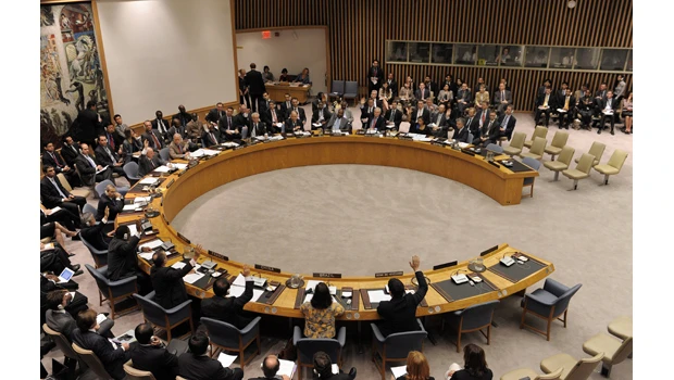 Iran rubbishes curbs
