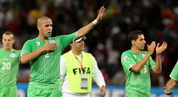 Arabs back Algeria, pray for victory against US