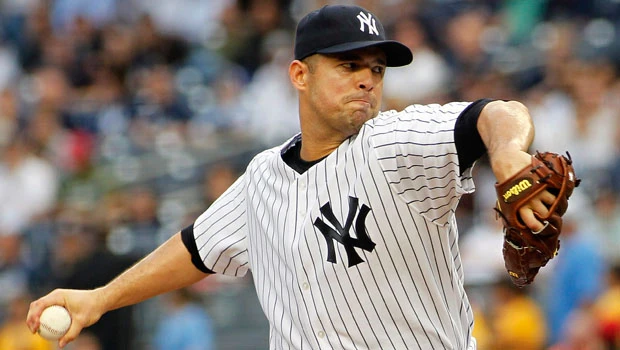 Vazquez puts one over Matusz as Yanks beat Orioles