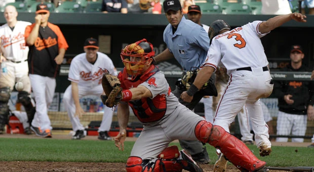 Orioles halt losing streak vs. Red Sox