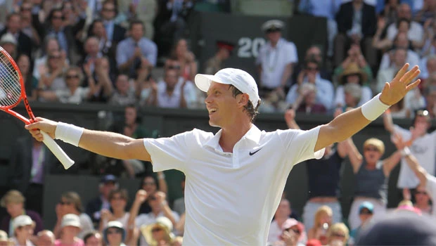 Berdych ends Federer's Wimbledon reign
