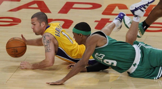 Lakers rout Celtics, force Game 7
