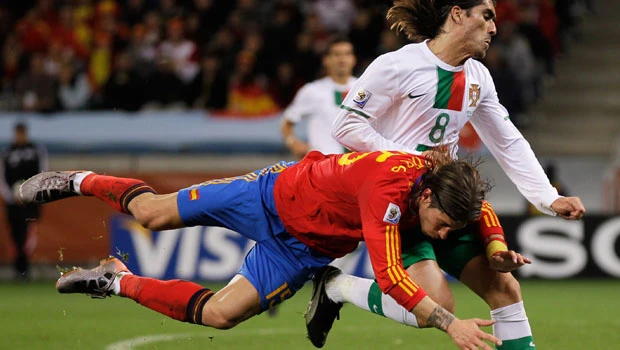 Spain beats Portugal 1-0 to reach quarterfinals