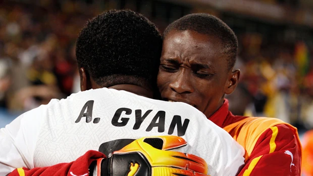 Late penalty gives Ghana 1-0 win over Serbs
