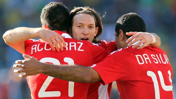 Paraguay sinks goal-shy Slovakia