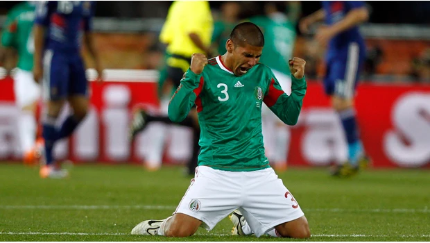 Mexico beats France 2-0 at World Cup