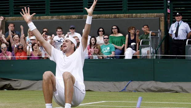 70-68 in 5th set: Isner wins longest tennis match