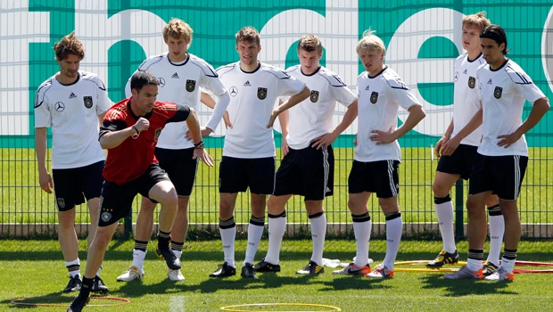 Australia, Ghana, Serbia able to beat Germany