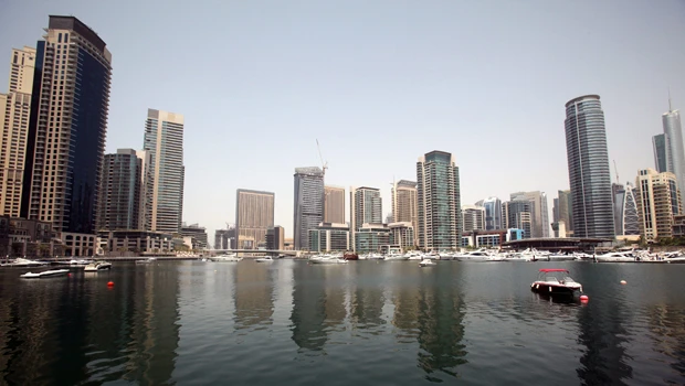 Dubai World tries to win over creditors