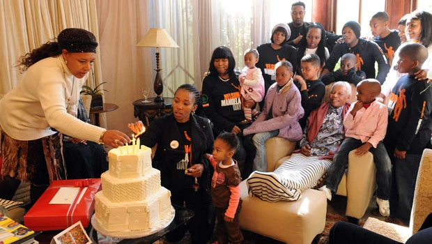 South Africans mark Mandela’s birthday